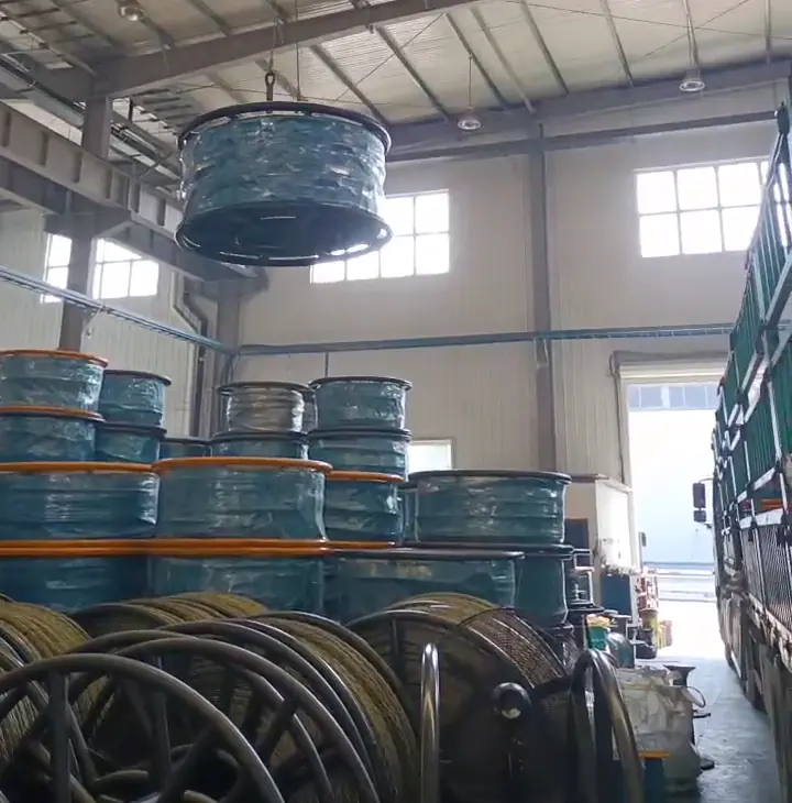 Log 5: 75,000 meters of anti-twist wire rope exported to Europe(Images3)